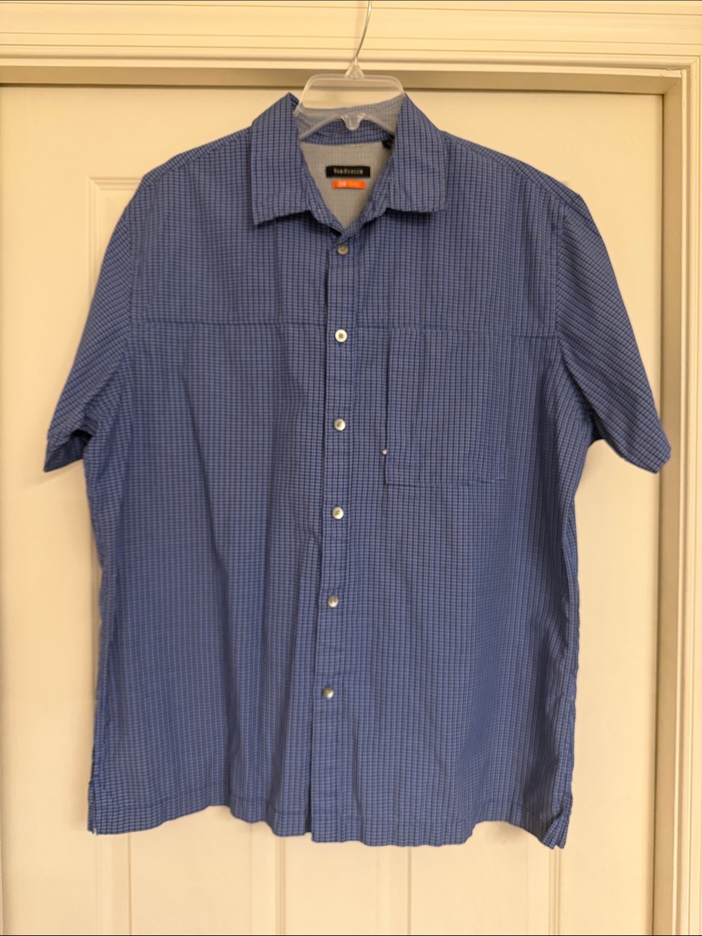EUC Van Heusen Blue Micro-Check Short Sleeve Button-Up